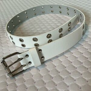 White double grommet leather belt. Small/ medium.